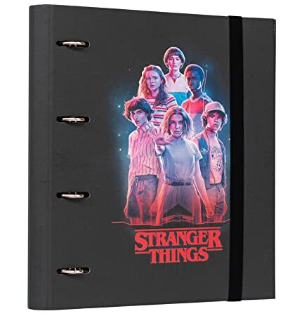 Carpeta 4 anillas troquelada premium Stranger Things - Archivador A4 - Carpeta anillas tapa dura / Carpeta Stranger Things - Archivador 4 anillas Stranger Things - Carpeta anillas A4 - Vuelta al cole